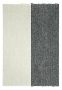 Ferm Living - Pila Linen Throw - Pläd - Black/Elm Green - W120 x D0 x H170 cm