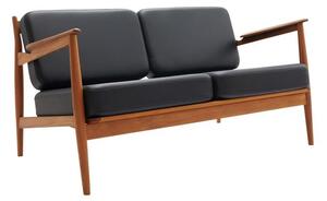 Magnus Olesen - Model 107 2-Seater - Soffa för 2 personer - Frame: Oiled teak / Armrests: Oiled teak / Cushions: Savanne 30314 black - L: 131 x W: 74 x H: 68 x SH: 40 cm