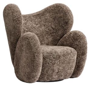 NORR11 - Big Big Chair - Fåtölj - Sheepskin - Sahara - B: 96 x D: 81 x H: 98 x SH: 41 cm