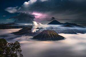 Fotografi Bromo, Francesco Riccardo Iacomino