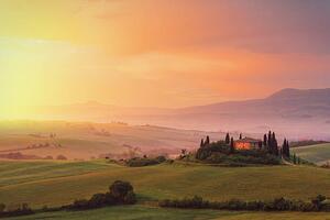 Fotografi Farm in Tuscany at dawn, mammuth