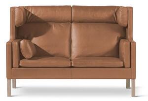 Fredericia Furniture - Mogensen 2-Seater Coupé Sofa 2292 by Børge Mogensen - Soffa för 2 personer - Max 91 Nutshell / Soaped Oak - W154 x D89 x H106 x SH42 cm