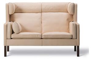 Fredericia Furniture - Mogensen 2-Seater Coupé Sofa 2292 by Børge Mogensen - Soffa för 2 personer - Vegeta 90 Natural / Oiled Walnut - W154 x D89 x H106 x SH42 cm