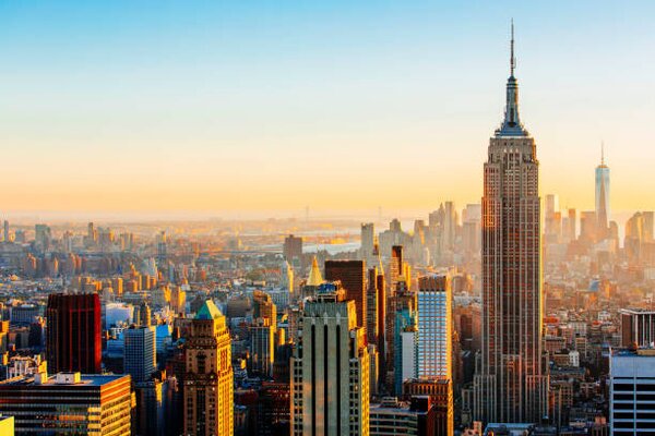 Konstfotografering Manhattan skyline on a sunny day, Alexander Spatari, (40 x 26.7 cm)