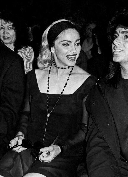 Fotografi Madonna at the Gaultier show with Steven Meisel, October 1990, Huré, Jean-Luce